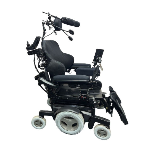 Electric wheelchair tilt-in-space - mid wheel drive Magic Mobility 360 EQ6666